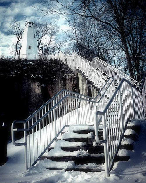 Mark Twain Memorial Lighthouse in the Winter - Hannibal, MO